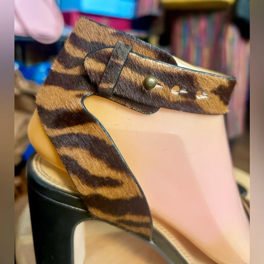 Splendid Real Calf Hair Tiger Print Pattern Ankle Strap Sandals GORGEOUS!​​ - Picture 4 of 10